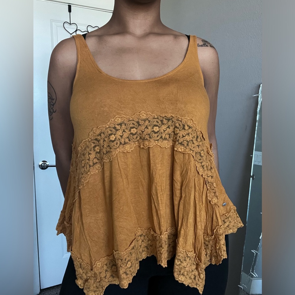 American Eagle Soft & Sexy Flowy Tank